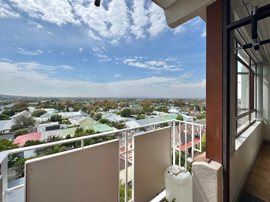 2 Bedroom Property for Sale in Kenilworth Western Cape